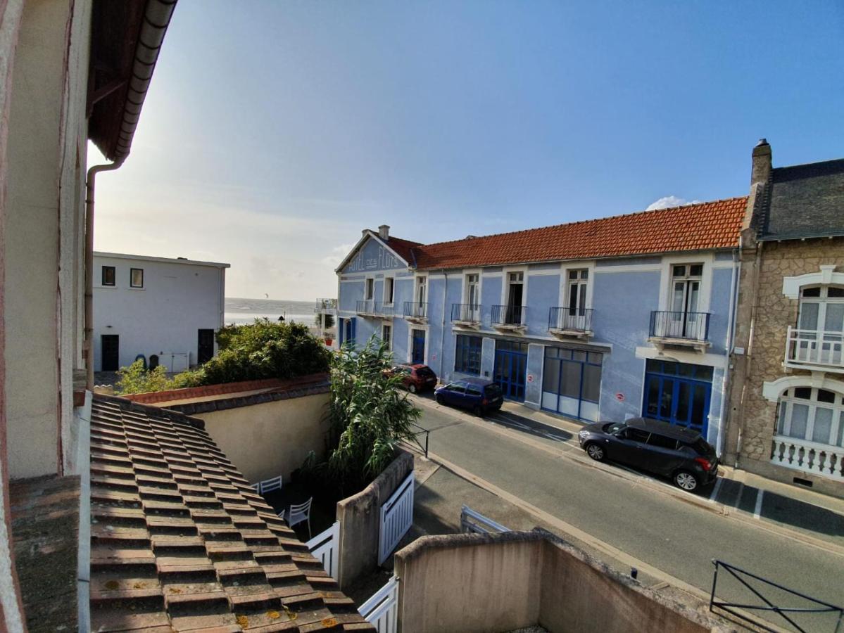 Les Pieds Dans L'Eau - Appartement Vue Mer Châtelaillon-Plage Kültér fotó